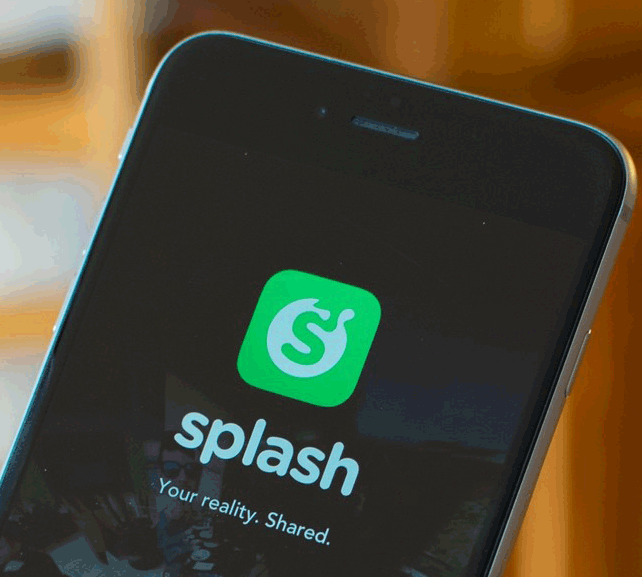 splash 360 video app on smartphone